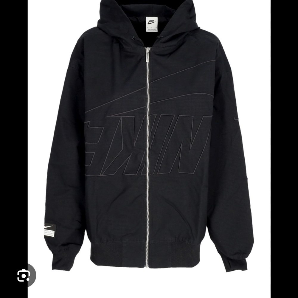 NIKE WMN JACKET BRAND NEW
